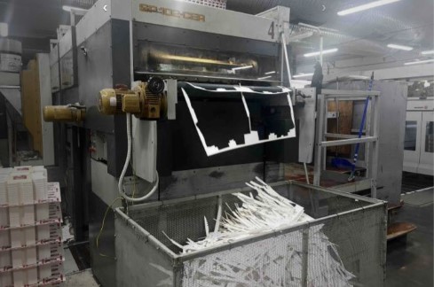 Die cutting machine